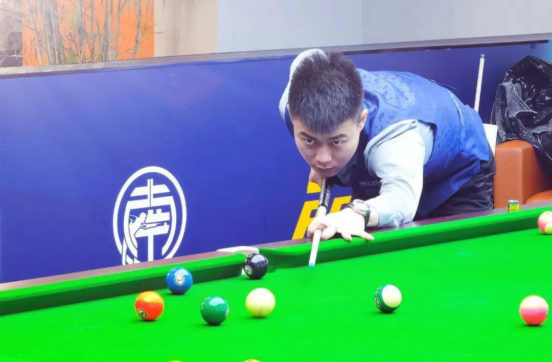 他曾在一次 他曾在一次